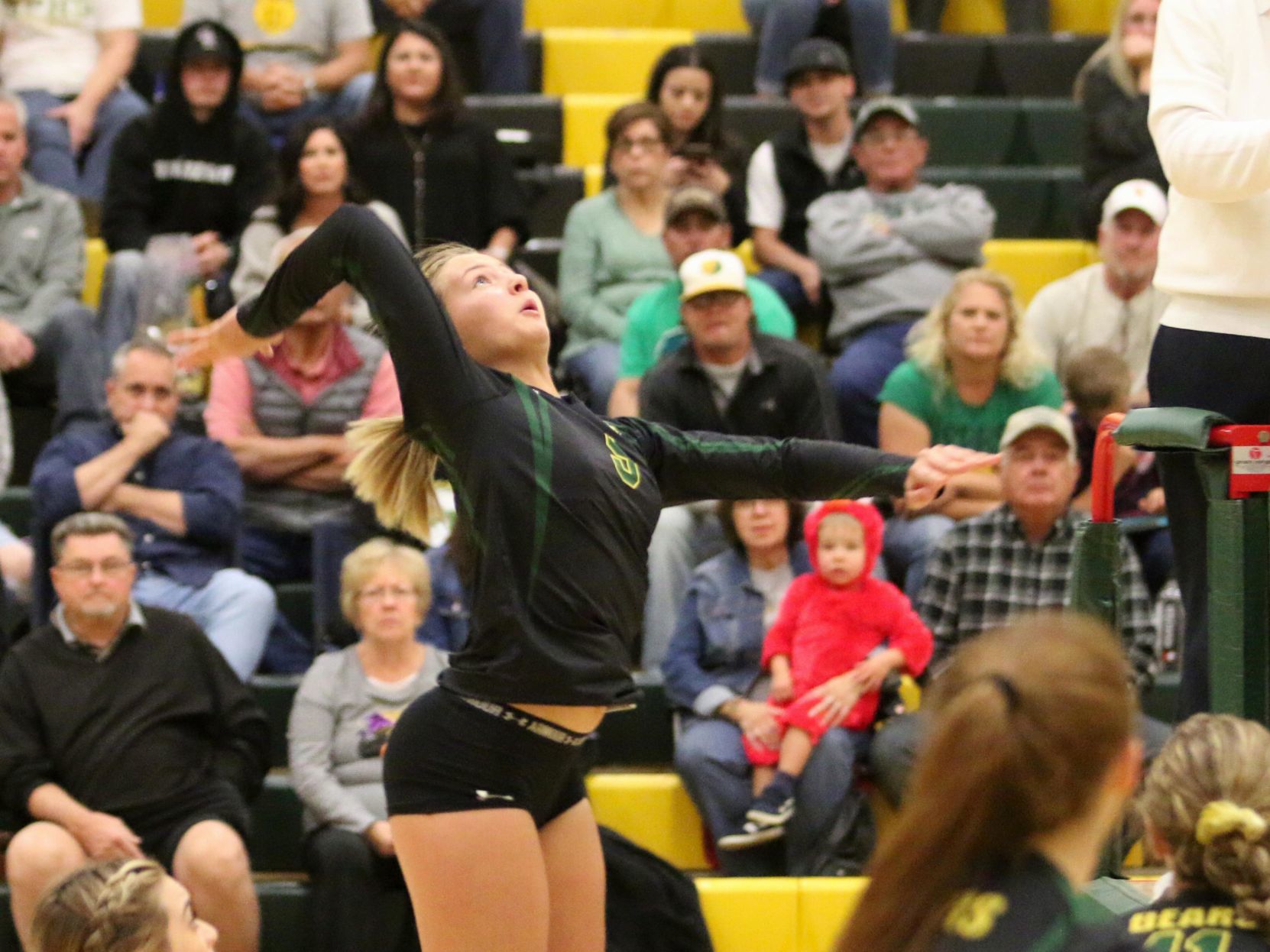 Sierra Pacific cruises past McFarland in opening round of volleyball playoffs